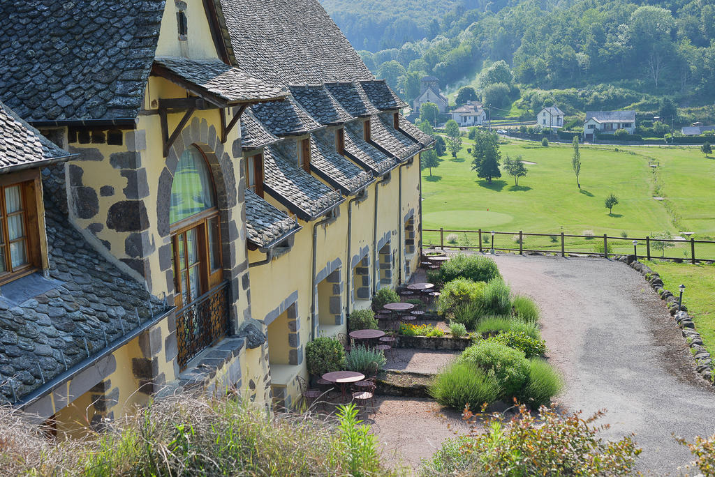 Hotel Chateau De Salles